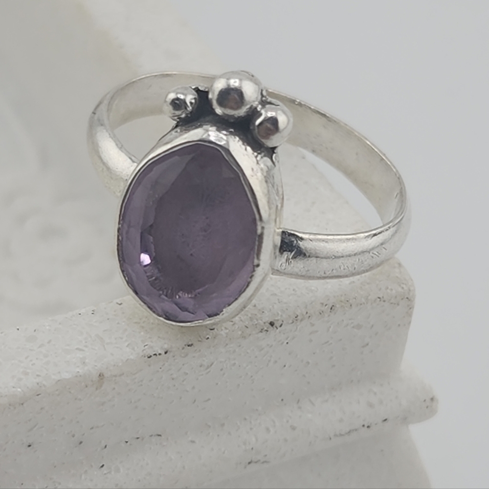 AMETHYST SOLITARY PROMESS RING HANDMADE IN STERLING SILVER Size 8